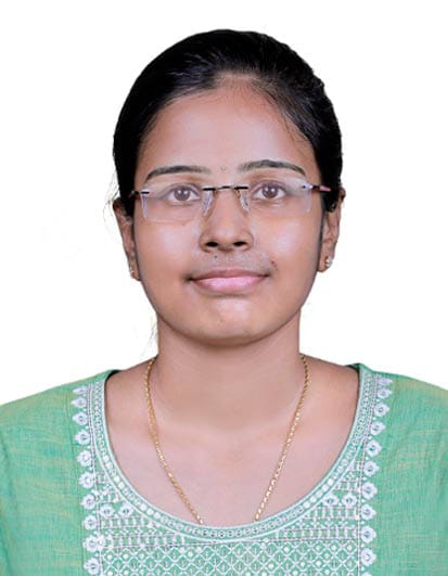  Dr.Gayathiri A M